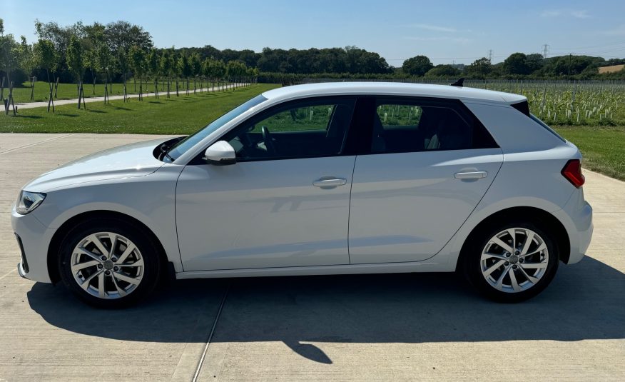 Audi A1 1.0 TFSI 30 Sport Sportback Euro 6 (s/s) 5dr