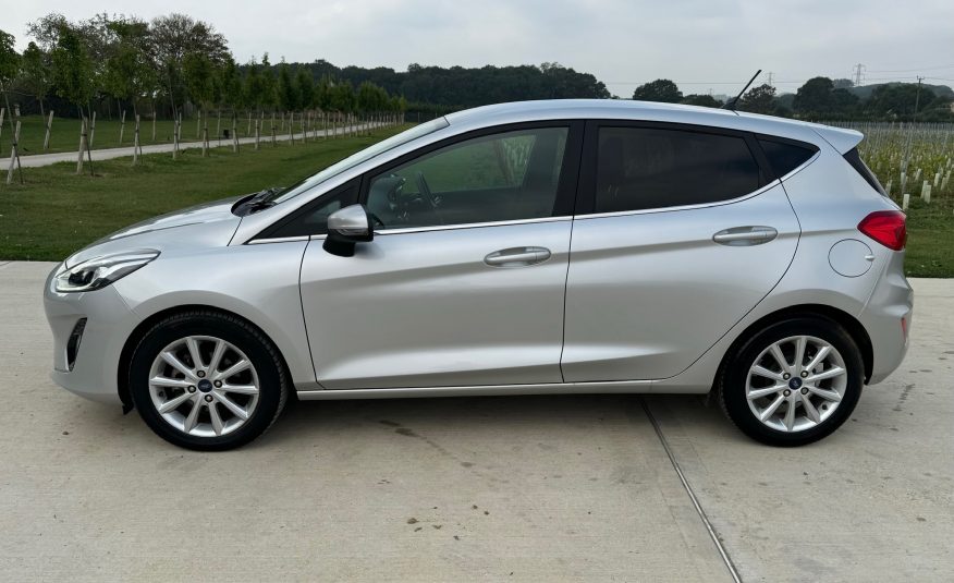 Ford Fiesta 1.0T EcoBoost Titanium Auto Euro 6 (s/s) 5dr