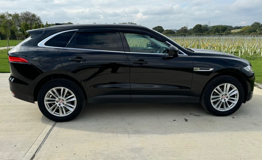 Jaguar F-pace 2.0 D180 Portfolio Auto Euro 6 (s/s) 5dr