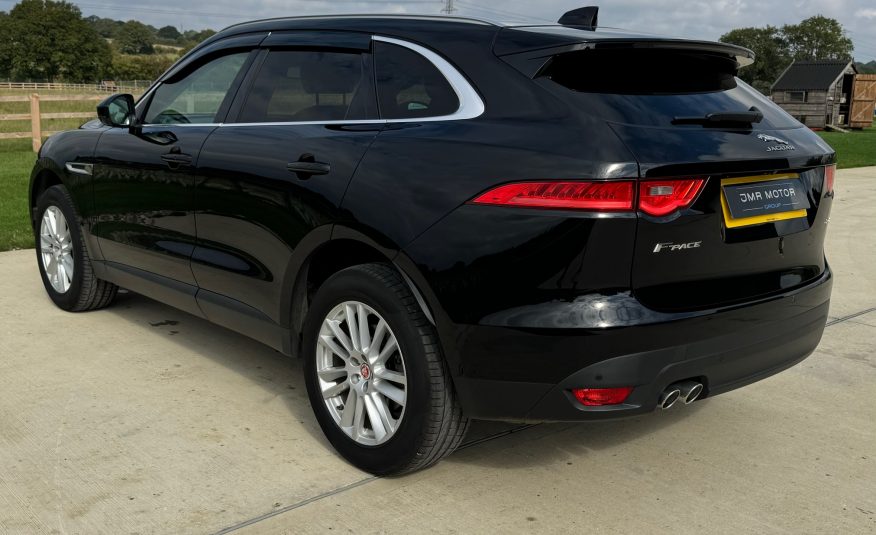 Jaguar F-pace 2.0 D180 Portfolio Auto Euro 6 (s/s) 5dr