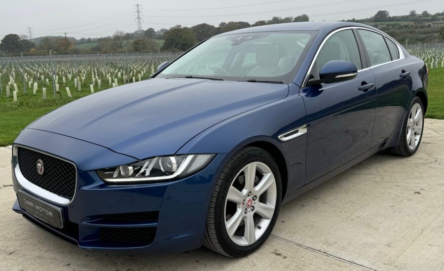 Jaguar XE 2.0d Portfolio Auto Euro 6 (s/s) 4dr