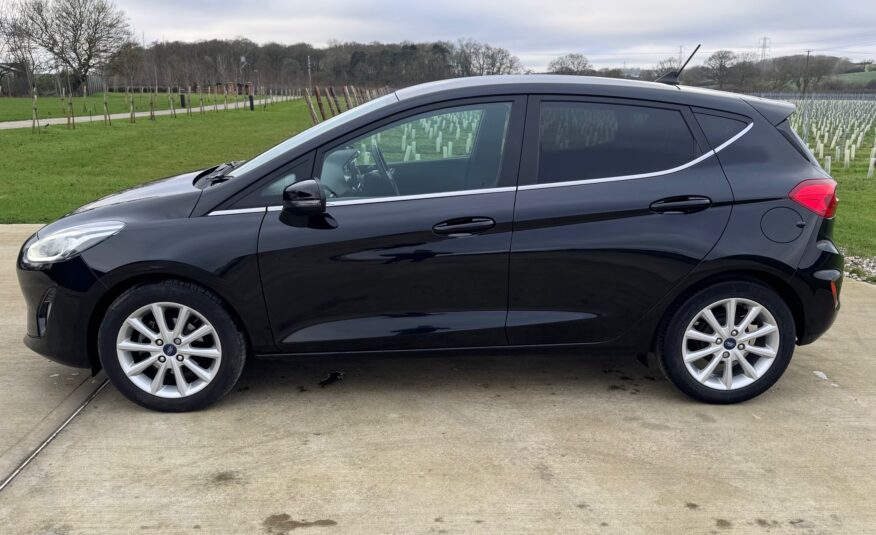 Ford Fiesta 1.0T EcoBoost Titanium Auto Euro 6 (s/s) 5dr