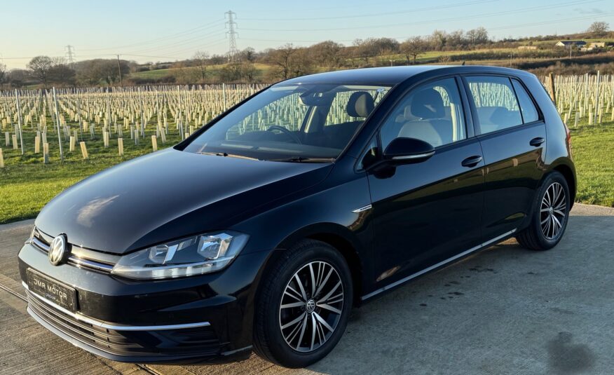 Volkswagen Golf 1.5 TSI EVO SE Nav DSG Euro 6 (s/s) 5dr