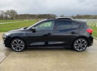 Ford Focus 1.0T EcoBoost ST-Line X Auto Euro 6 (s/s) 5dr