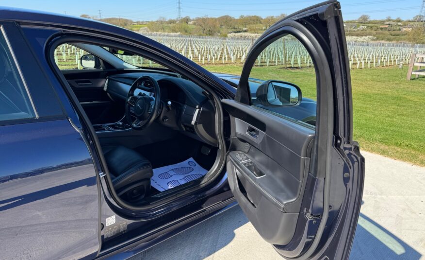 Jaguar XF 2.0d R-Sport Auto Euro 6 (s/s) 4dr