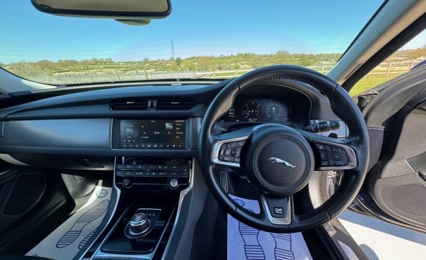 Jaguar XF 2.0d R-Sport Auto Euro 6 (s/s) 4dr