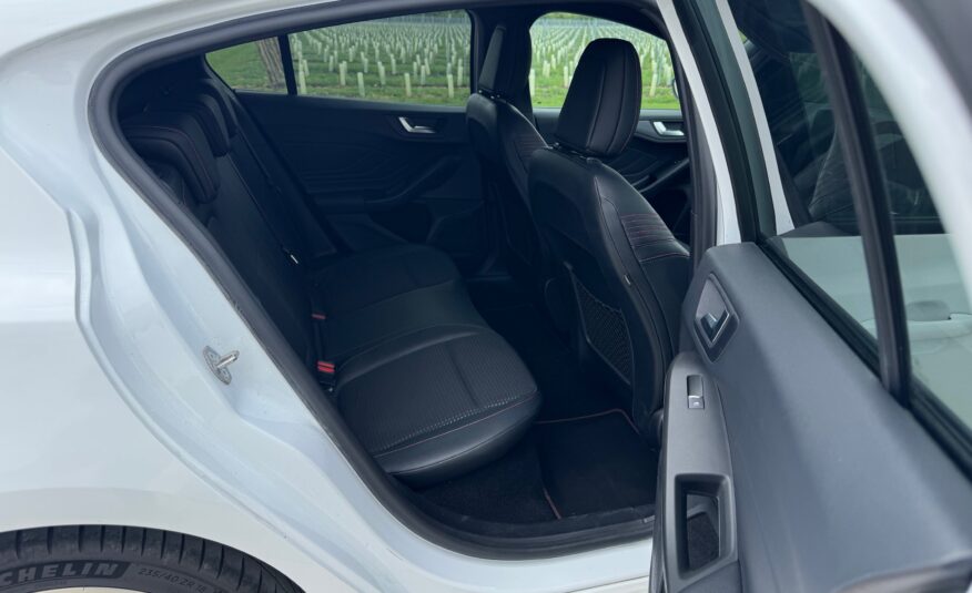Ford Focus 1.0T EcoBoost ST-Line X Euro 6 (s/s) 5dr