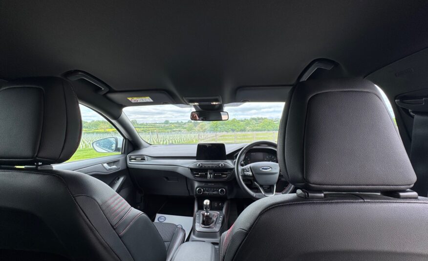 Ford Focus 1.0T EcoBoost ST-Line X Euro 6 (s/s) 5dr