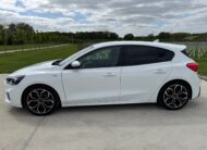 Ford Focus 1.0T EcoBoost ST-Line X Euro 6 (s/s) 5dr