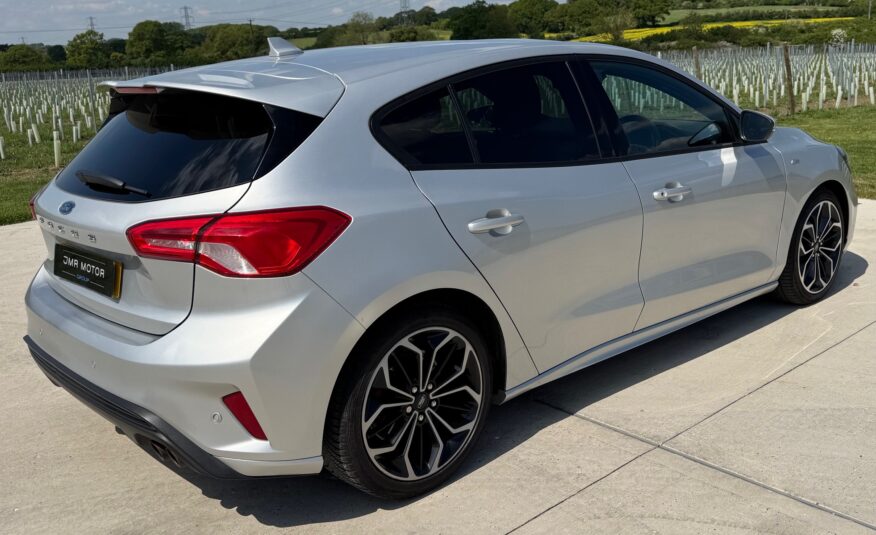 Ford Focus 1.0T EcoBoost ST-Line X Auto Euro 6 (s/s) 5dr