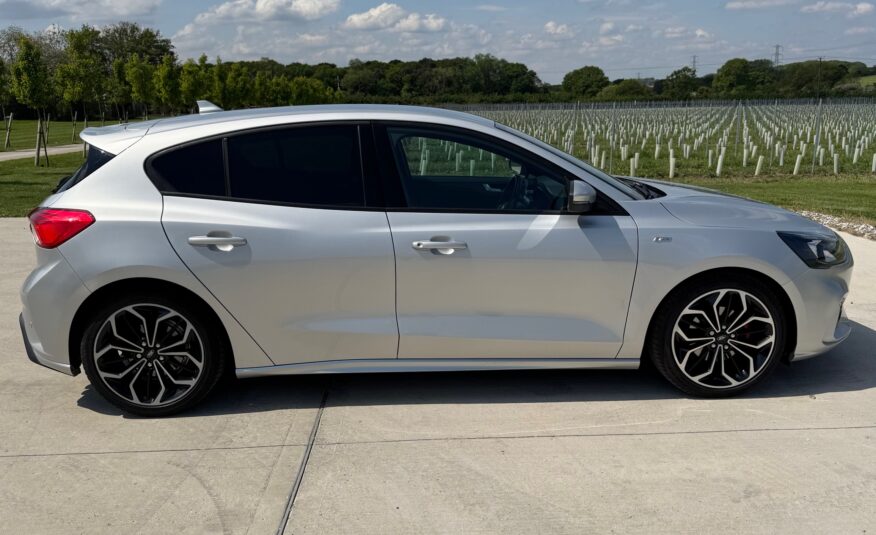 Ford Focus 1.0T EcoBoost ST-Line X Auto Euro 6 (s/s) 5dr