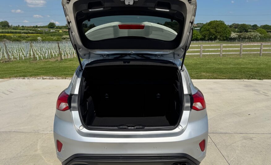 Ford Focus 1.0T EcoBoost ST-Line X Auto Euro 6 (s/s) 5dr