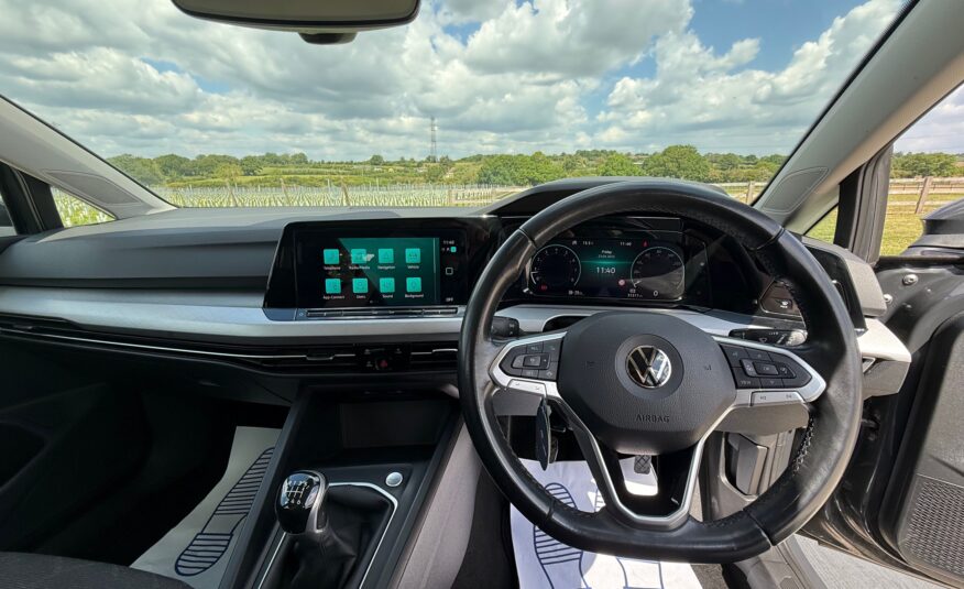 Volkswagen Golf 1.5 TSI Life Euro 6 (s/s) 5dr