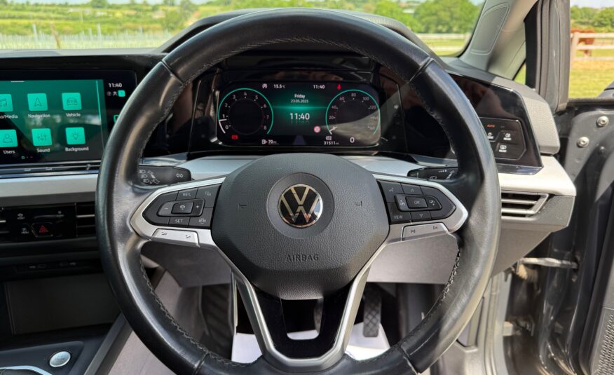 Volkswagen Golf 1.5 TSI Life Euro 6 (s/s) 5dr