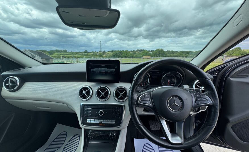 Mercedes-Benz A Class 1.6 A180 Sport (Premium) 7G-DCT Euro 6 (s/s) 5dr