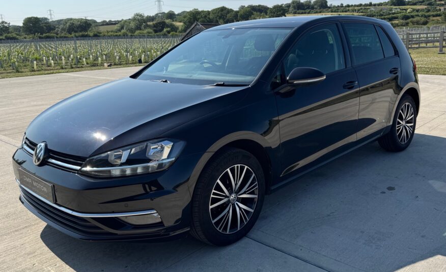 Volkswagen Golf 1.4 TSI BlueMotion Tech SE Nav DSG Euro 6 (s/s) 5dr