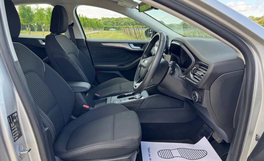 Ford Focus 1.0T EcoBoost Titanium Auto Euro 6 (s/s) 5dr