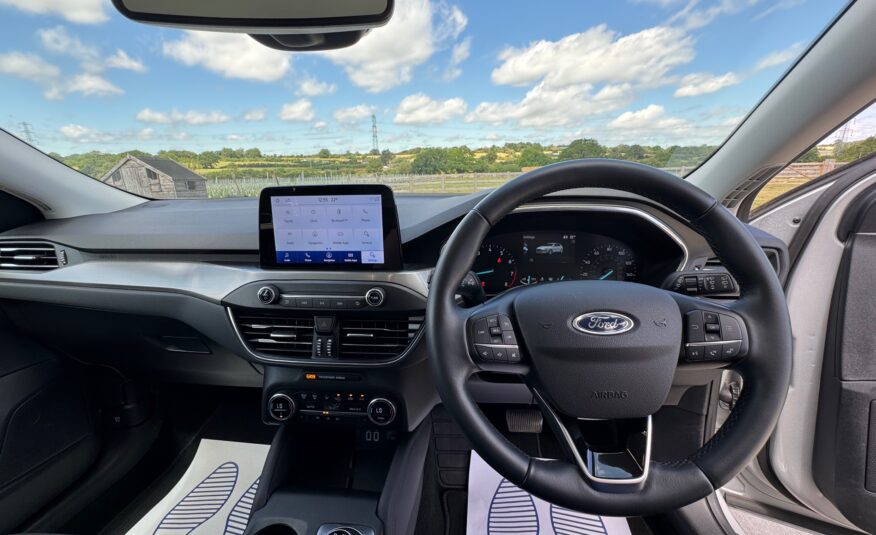 Ford Focus 1.0T EcoBoost Titanium Auto Euro 6 (s/s) 5dr