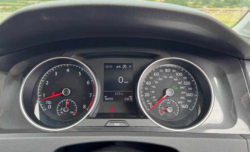 Volkswagen Golf 1.4 TSI SE Nav DSG Euro 6 (s/s) 5dr
