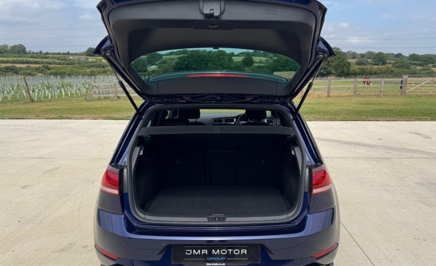 Volkswagen Golf 2.0 TDI R-Line DSG Euro 6 (s/s) 5dr