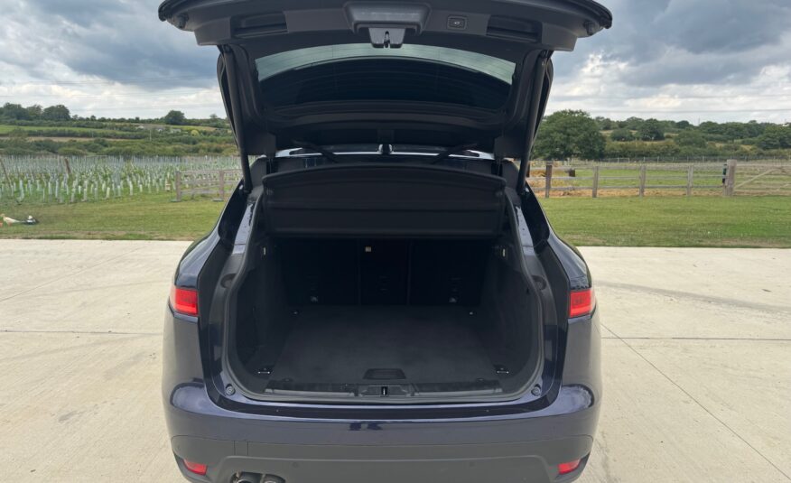 Jaguar F-PACE 2.0 D180 R-Sport Auto AWD Euro 6 (s/s) 5dr
