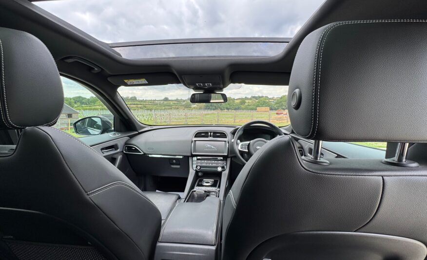 Jaguar F-PACE 2.0 D180 R-Sport Auto AWD Euro 6 (s/s) 5dr