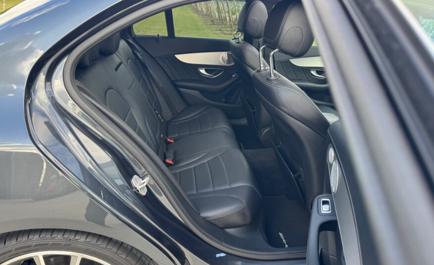 Mercedes-Benz C Class 2.1 C250d AMG Line (Premium Plus) 7G-Tronic+ Euro 6 (s/s) 4dr