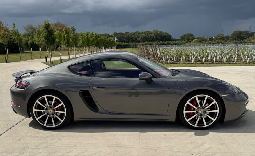 Porsche 718 Cayman 2.5T S PDK Euro 6 (s/s) 2dr