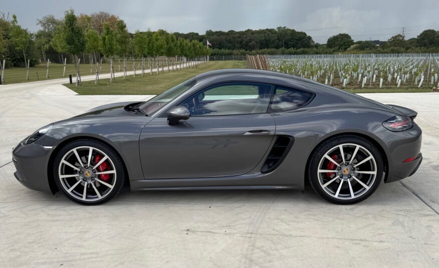 Porsche 718 Cayman 2.5T S PDK Euro 6 (s/s) 2dr